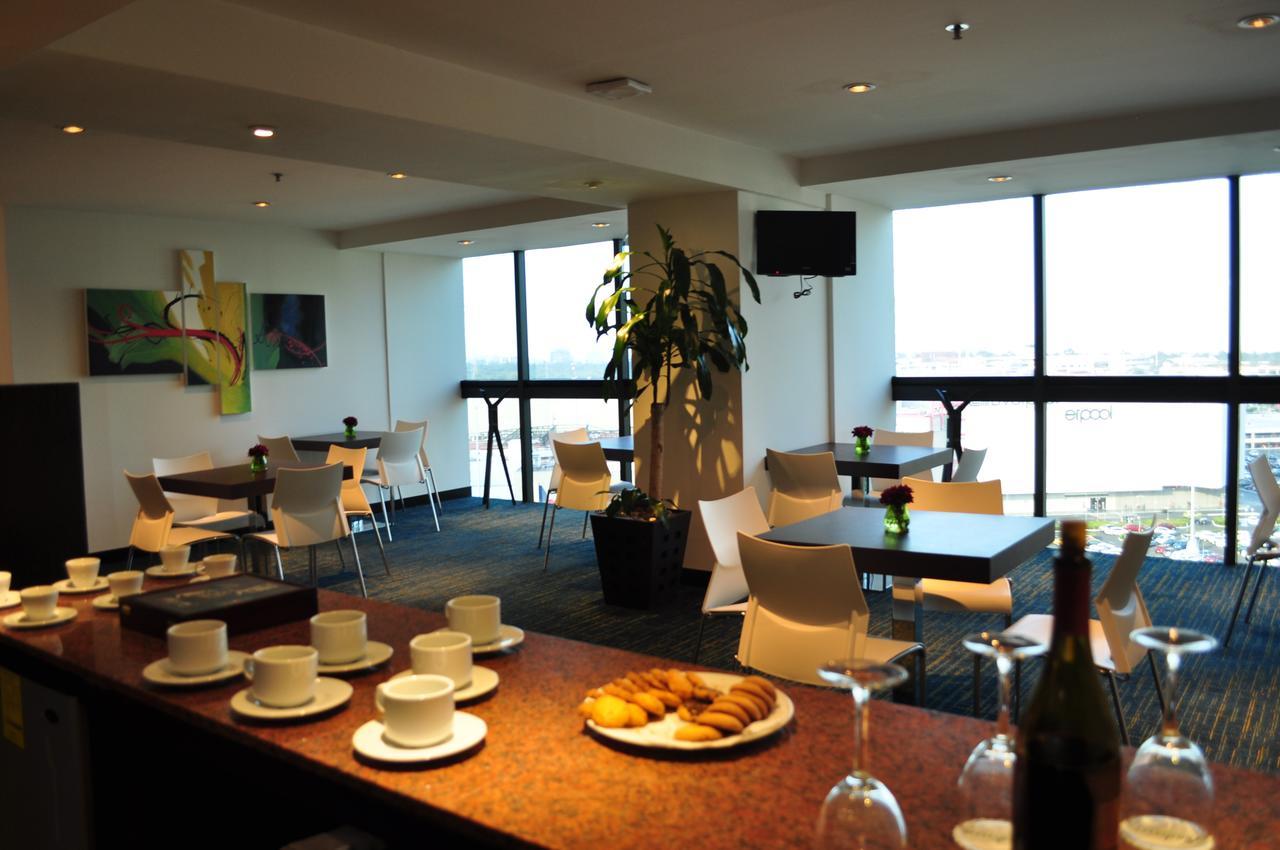 Radisson Paraiso Hotel Μεξικό Εξωτερικό φωτογραφία The lounge at Christchurch International Airport